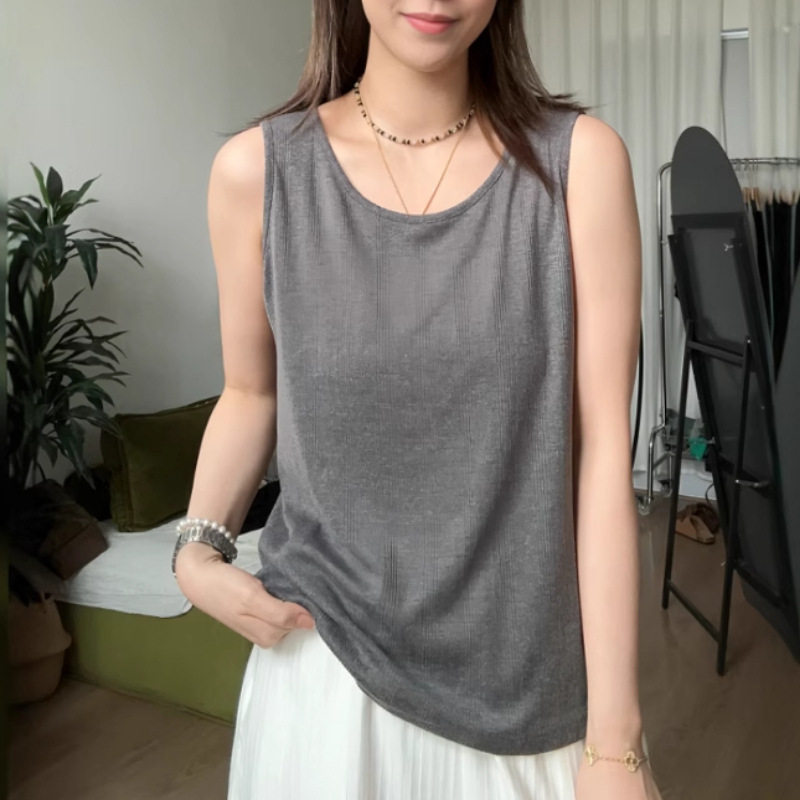 大码宽松休闲打底无袖吊带背心女夏季新款胖mm圆领内搭外穿小上衣