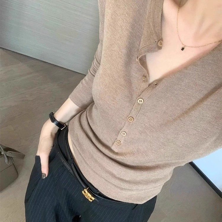 秋季新款v领长袖修身t恤女上衣