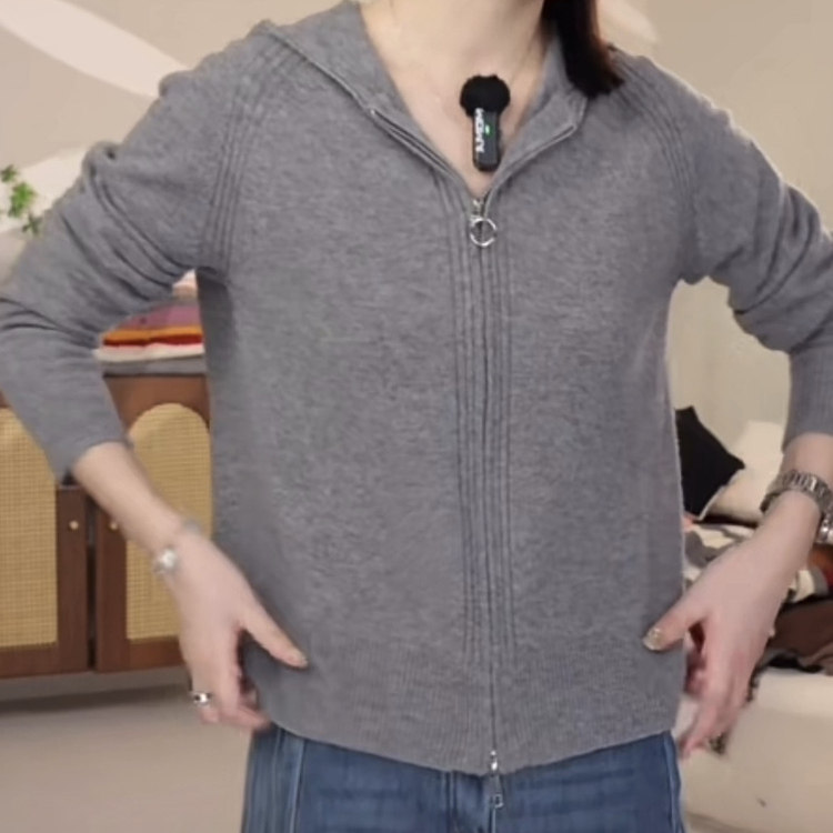 韩系双拉链连帽针织开衫女秋冬新款设计感时髦温柔风毛衣外套女,女装/女士精品,大码内搭,淘宝优惠券,粉丝福利购,淘宝优惠卷
