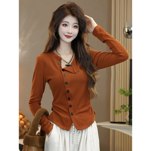 打底衫 法式 洋气别致修身 t恤女秋冬新款 上衣 设计感单排扣显瘦长袖