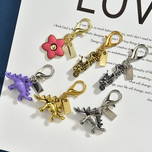 Saber Tooth Dragon Flower Bag Pendant Fashion Personality Ke