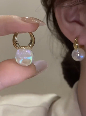 人鱼姬珍珠耳扣法式高级感小众设计气质轻奢耳环2025新款潮耳饰女