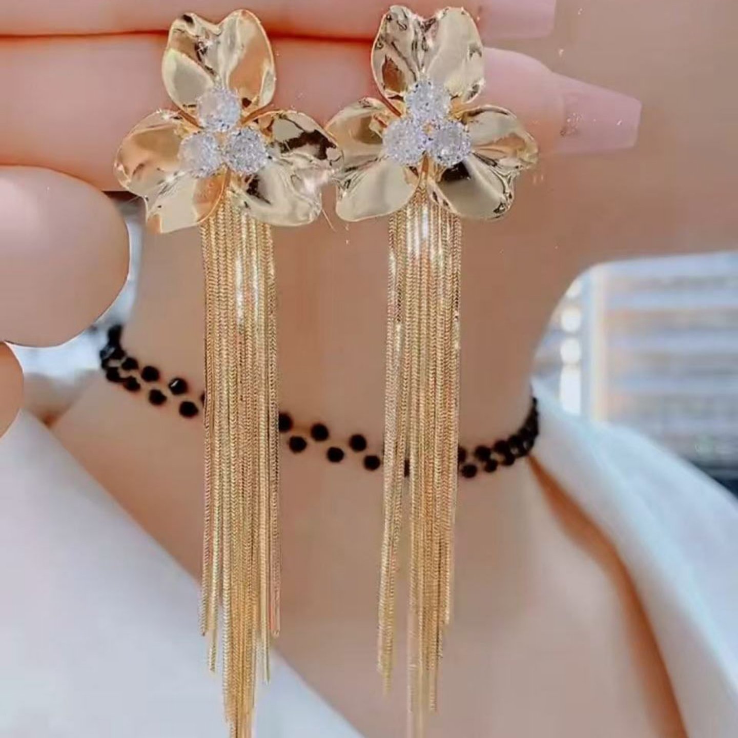 纯银针金属感锆石花朵流苏耳环