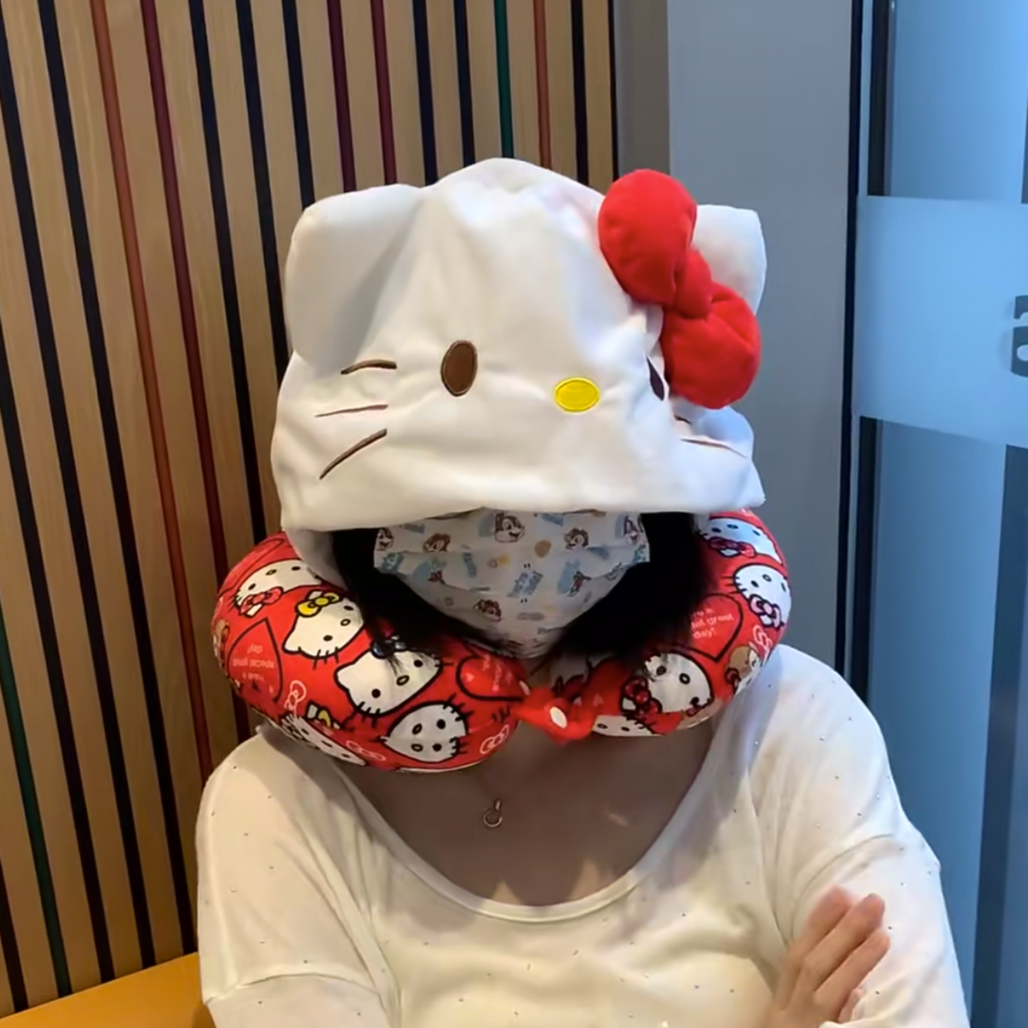 可爱KT猫记忆棉u型枕旅行护颈椎枕飞机睡觉枕头脖子靠枕便携u形枕