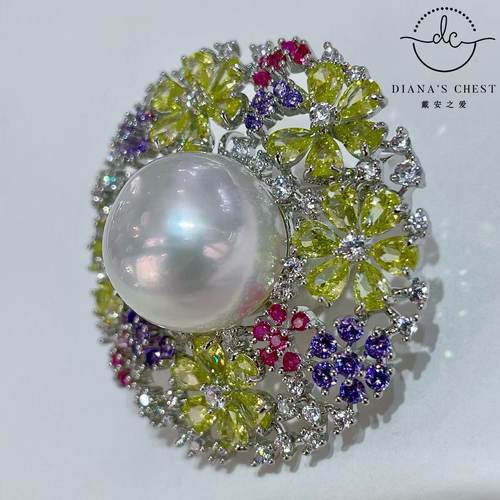 繁花似锦澳白海水珍珠胸针