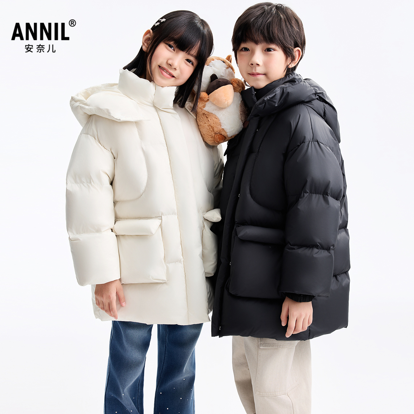 安奈儿童装男女童中长款羽绒服2025冬防风保暖蓄热宽松款85绒子