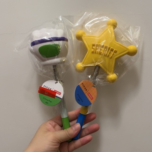 全新名创优品玩具总动员快闪指指点点巴斯光年拳头胡迪星星伸缩棒