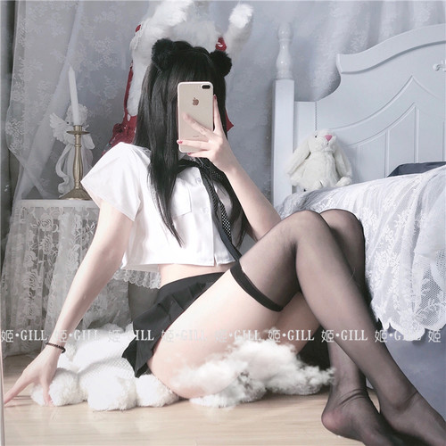 gill性感学生装制服诱惑短裙cos