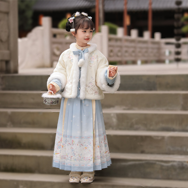 汉服女童冬季儿童2024新款古风古装中国风唐装刺绣女宝冬装拜年服