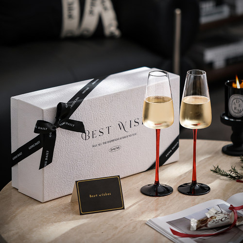 漫时光红酒杯轻奢高级感家用高脚杯子精致白葡萄酒杯套装一对礼盒