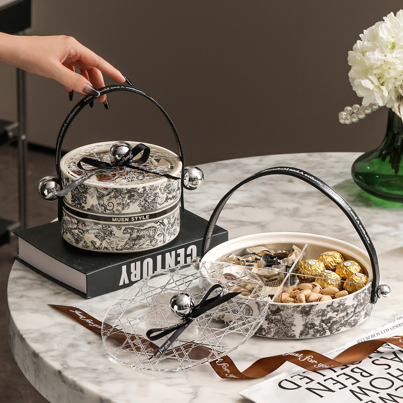 丛林手提果篮 藤格纹防尘盖