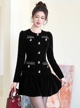 21920 小香风黑色连衣裙欧货新款洋气减龄收腰气质丝绒连衣裙