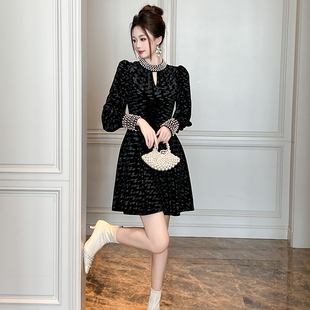 礼服裙轻奢小众高端女新款秋冬季小个子穿搭重工party连衣裙