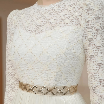 小个子长袖蕾丝拼接连衣裙