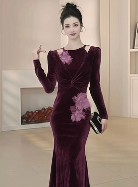 28013 温柔风包臀丝绒连衣裙女秋冬季出席重要场合花朵掐腰长裙