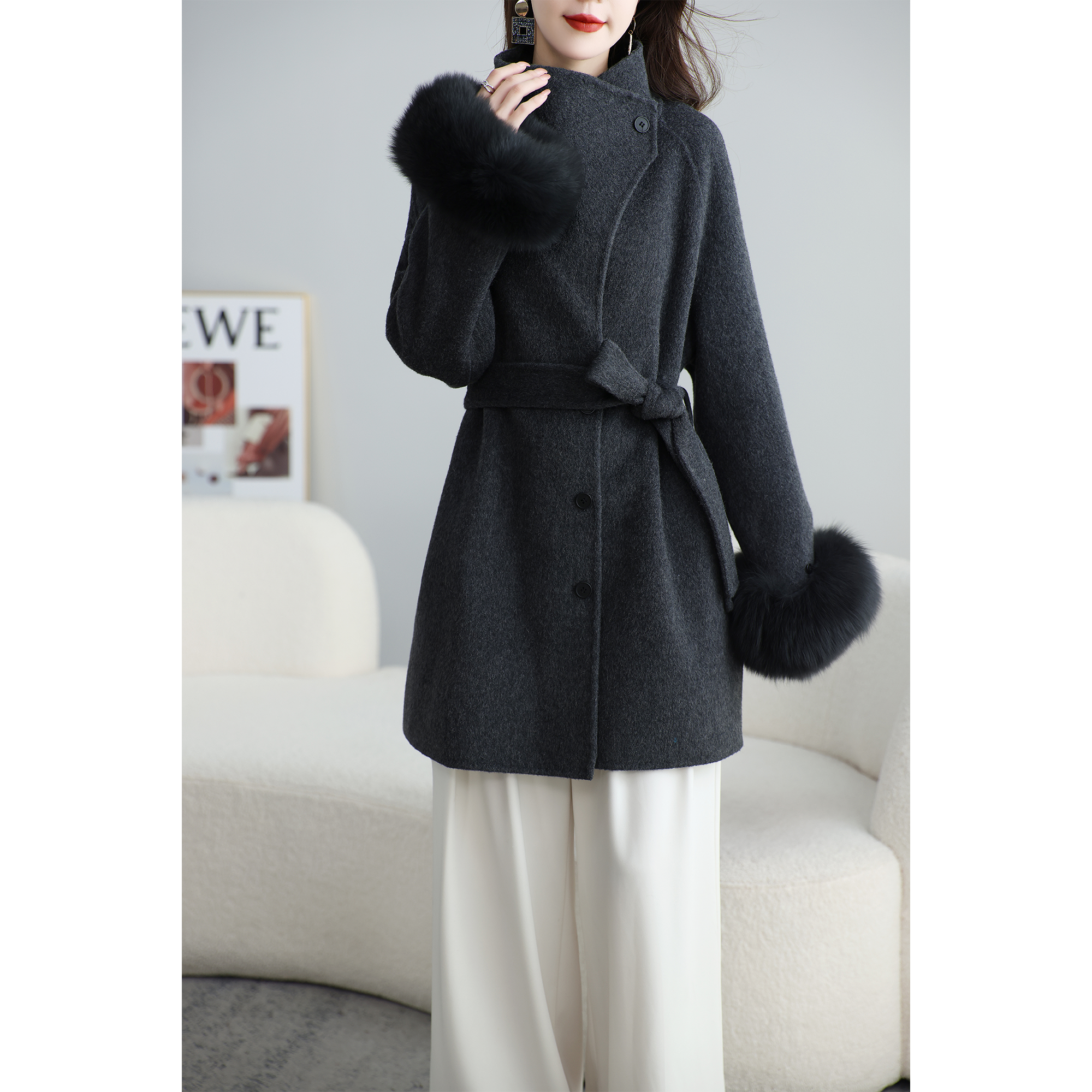 海宁正品2025年新款狐狸毛可拆羊毛蝴蝶结手缝毛呢中长款时尚大衣