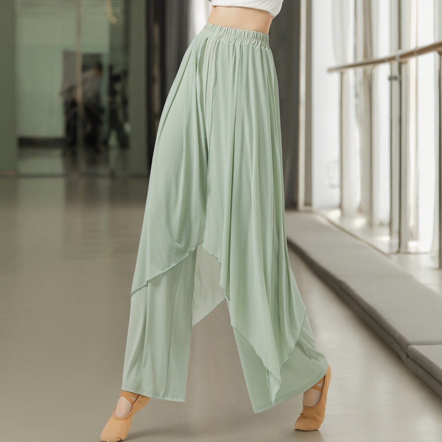 国风舞蹈裤女古典舞新款垂坠感阔腿裤艺考表演仙气练功服飘逸纱裤,运动/瑜伽/健身/球迷用品,古典舞服,淘宝优惠券,粉丝福利购,淘宝优惠卷