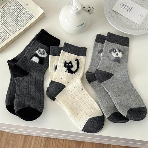 味潮流卡通搞怪高筒袜吸汗排湿女