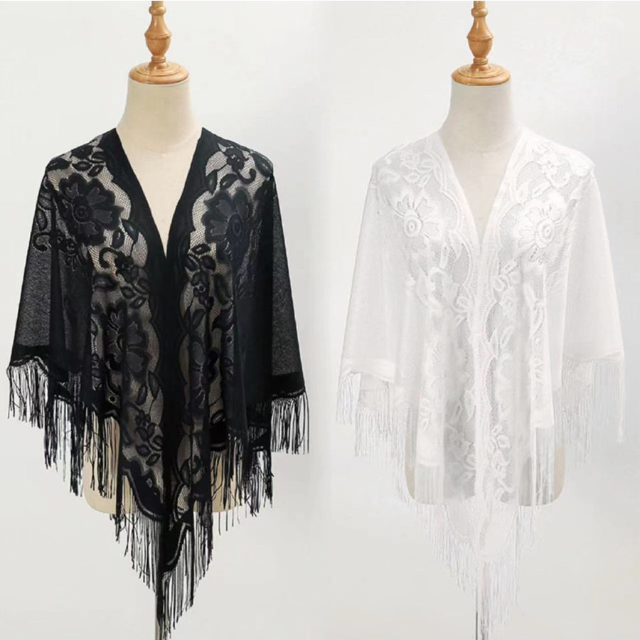 春夏新款蕾丝三角巾披肩女士时尚百搭民国风纯色镂空流苏围巾装饰