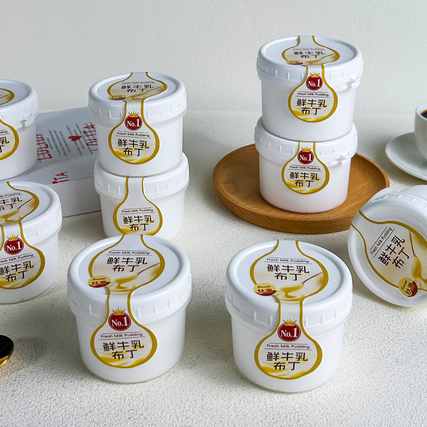 瑞丽鲜牛乳布丁杯双皮奶专用一次性耐高温带盖慕斯酸奶甜品打包盒
