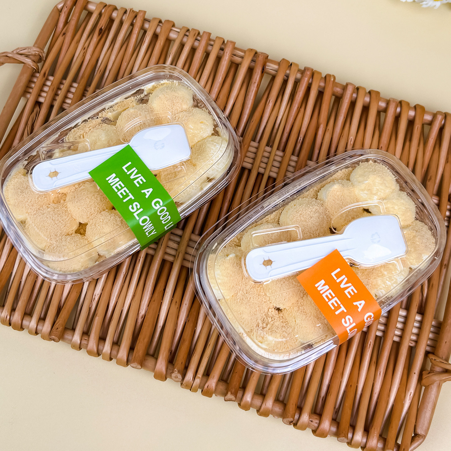 瑞丽长方形千层慕斯蛋糕豆乳盒子提拉米苏奶油千层蛋糕包装盒配勺