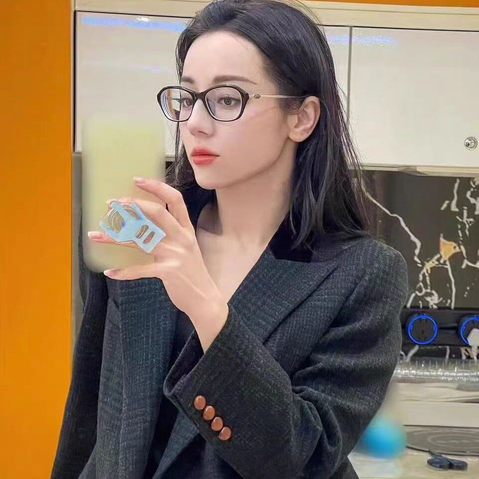迪丽热巴同款猫眼黑框眼镜女近视可配度数防蓝光素颜神器眼镜框架
