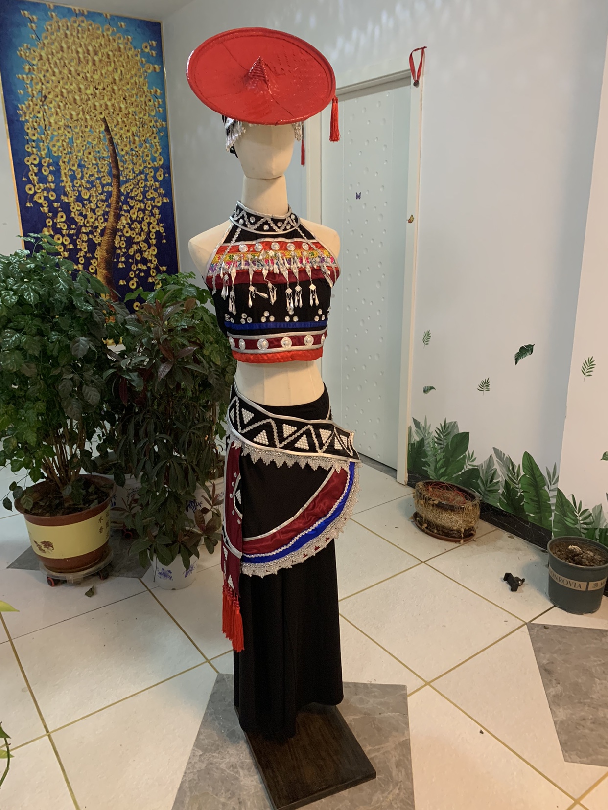 舞蹈般般入画舞蹈演出服