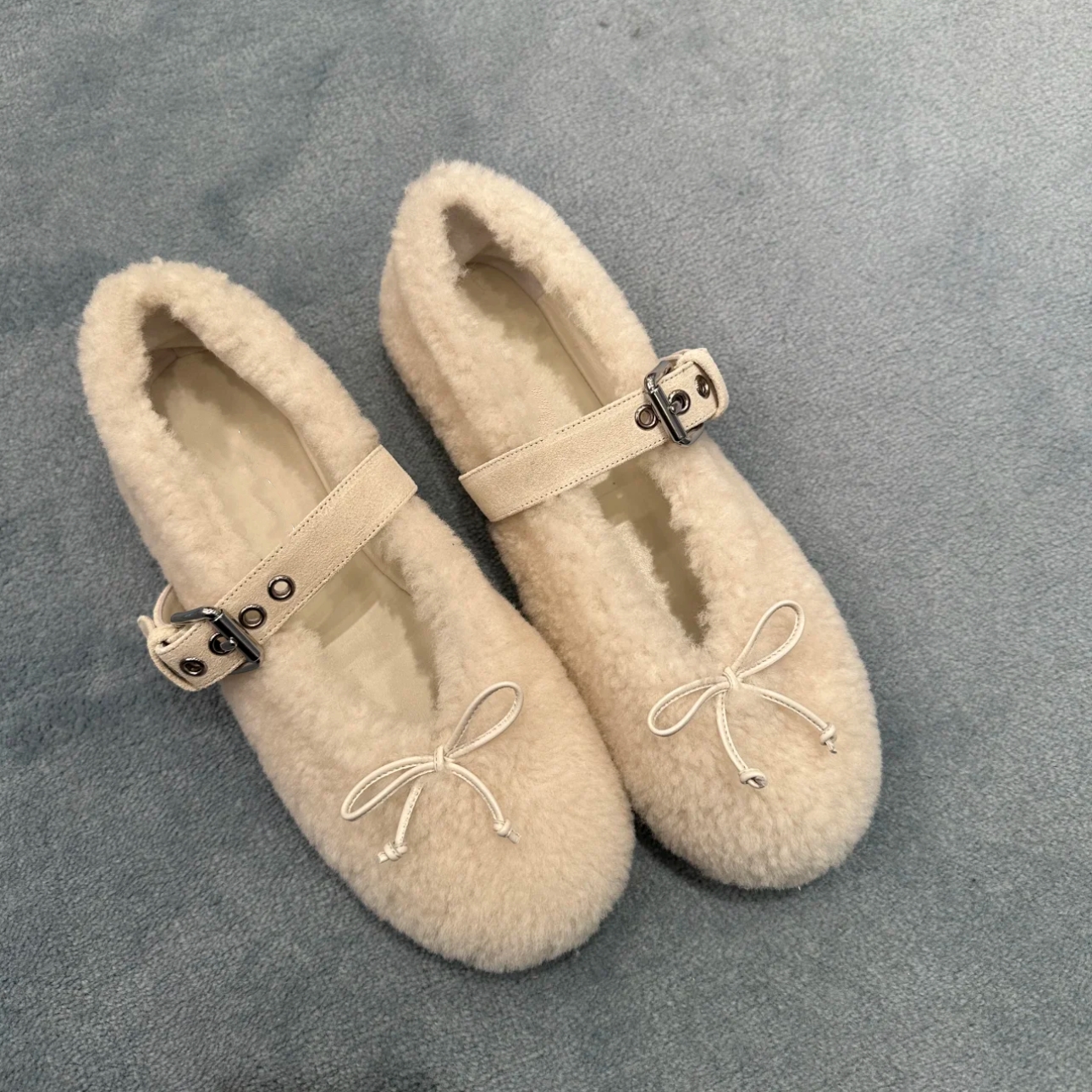 甜美女孩超美的秋冬保暖毛毛鞋女