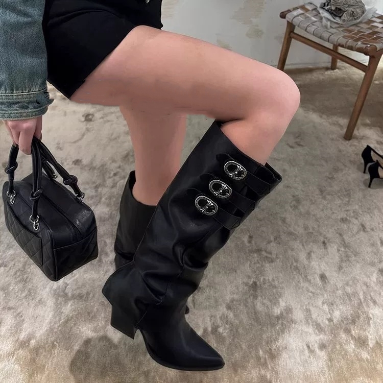 黑色新款高跟尖头骑士靴长筒长靴