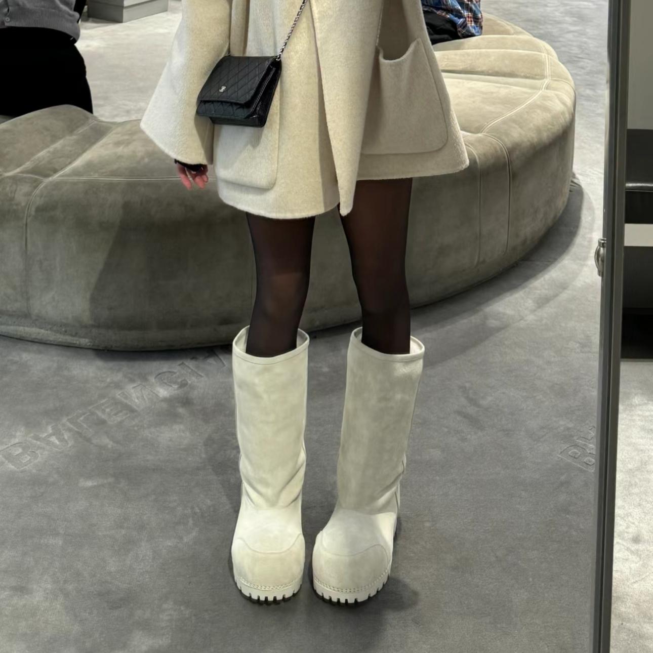 太酷了~~冬季保暖毛毛长筒雪地靴