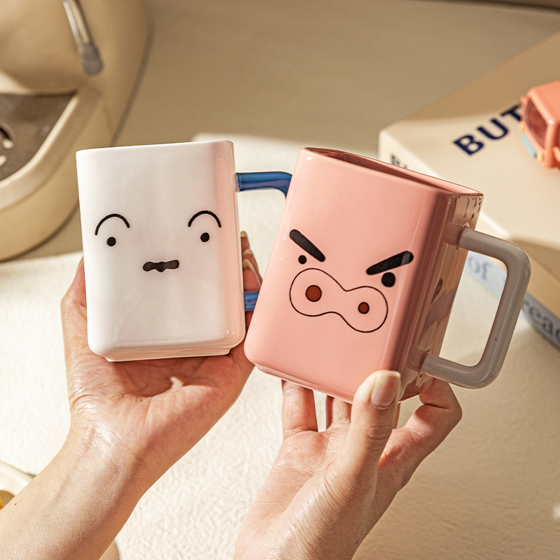 【摩登主妇&蜡笔小新】马克杯子