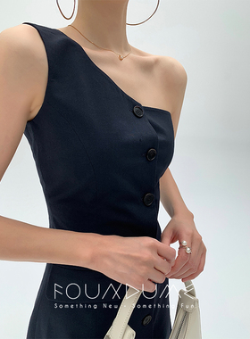 Foundume  弹力精纺藏青色斜肩单排扣英伦风设计感修身连衣裙