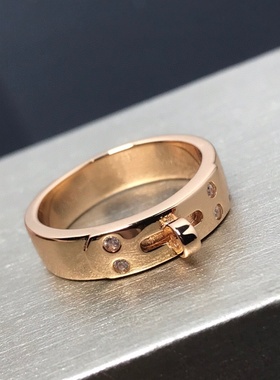 女款轻奢小众锁头扣戒指V金