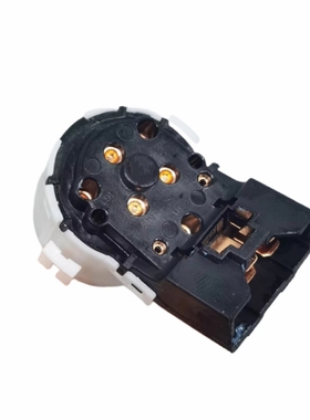 适配江淮瑞风S3S2S5M345IEV5点火头打火开关启动白头锁座插头车锁