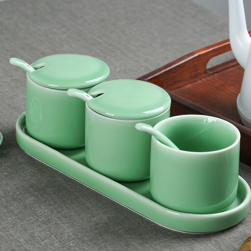 青瓷带盖调味罐家用调料瓶盐罐糖罐子带小勺三件套陶瓷餐具调味瓶