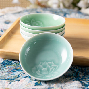 陶瓷醋碟调味碟家用新款蘸料碟青瓷荷花纹酱油碟芥末碟小菜碟餐具