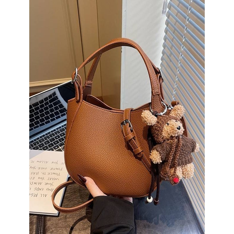 专柜品牌高级感复古小包包女2025新款时尚百搭斜挎包超火手提水桶,箱包皮具/热销女包/男包,水桶包,淘宝优惠券,粉丝福利购,淘宝优惠卷