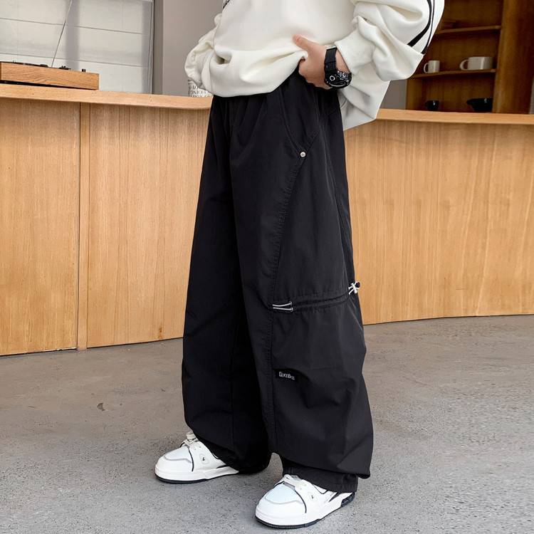 专柜品牌男童裤子春秋款2026新款儿童休闲裤春季中大童秋装洋气宽