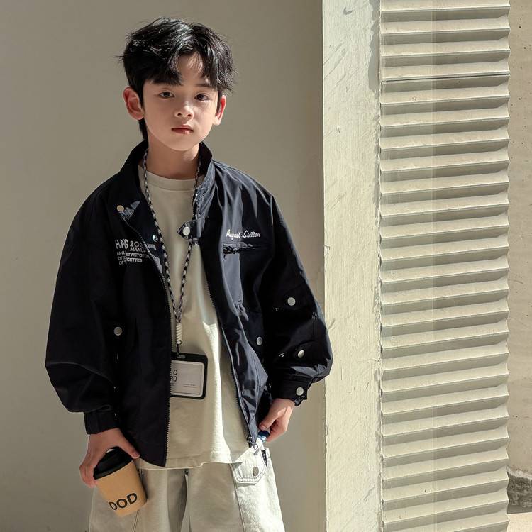 专柜品牌男童秋装工装飞行员棒球服外套2026新款儿童男孩春秋痞帅