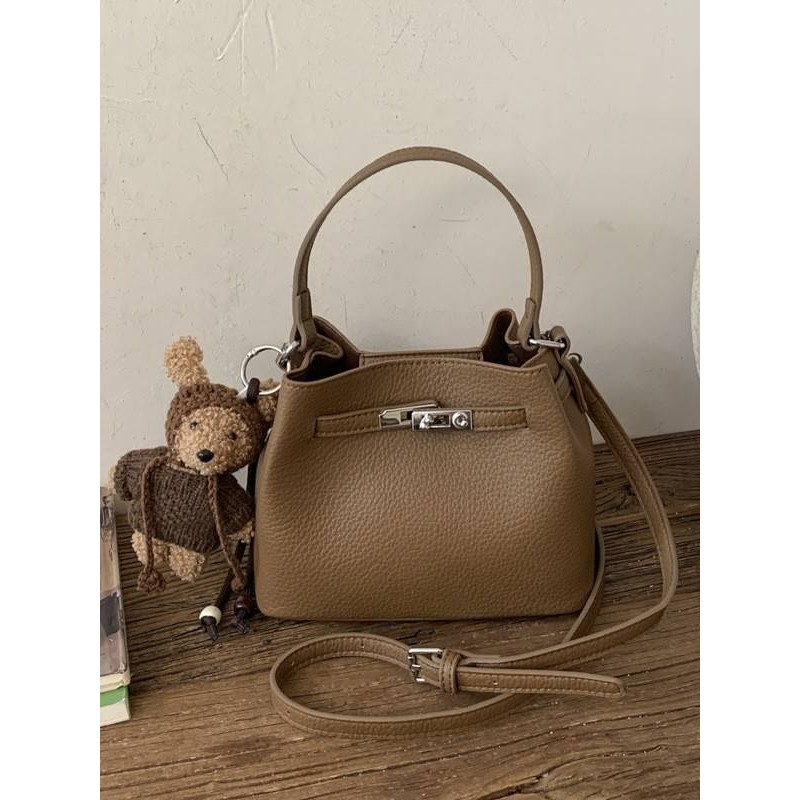 专柜品牌2025秋冬季新款荔枝纹菜篮子水桶包时尚手拎包凯莉风单肩,箱包皮具/热销女包/男包,水桶包,淘宝优惠券,粉丝福利购,淘宝优惠卷