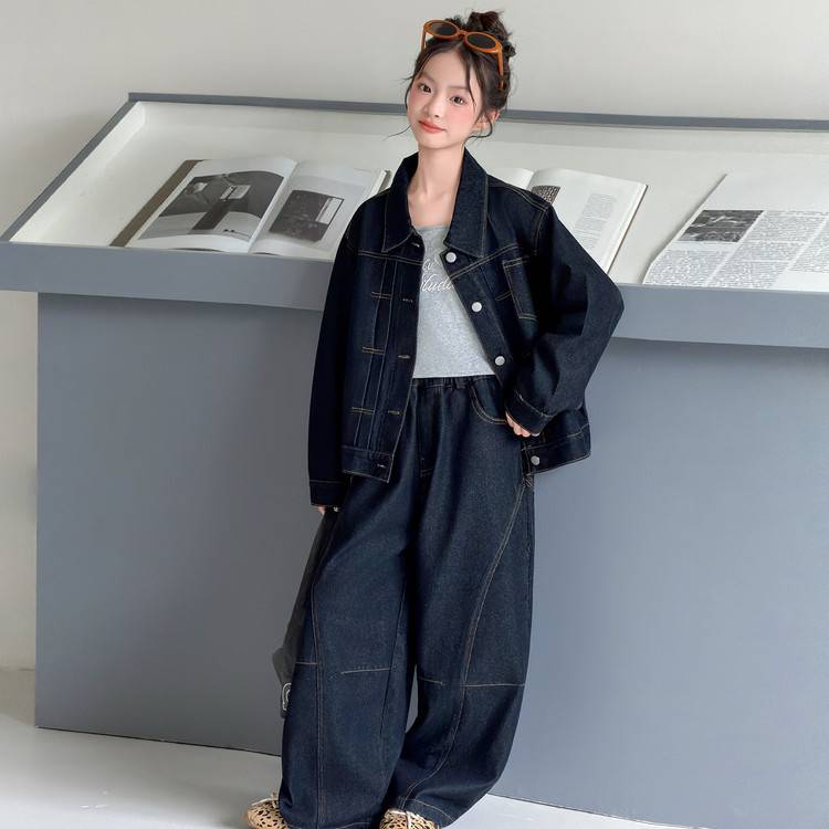 专柜品牌女童牛仔套装秋款2026新款中大童洋气翻领外套儿童女孩秋