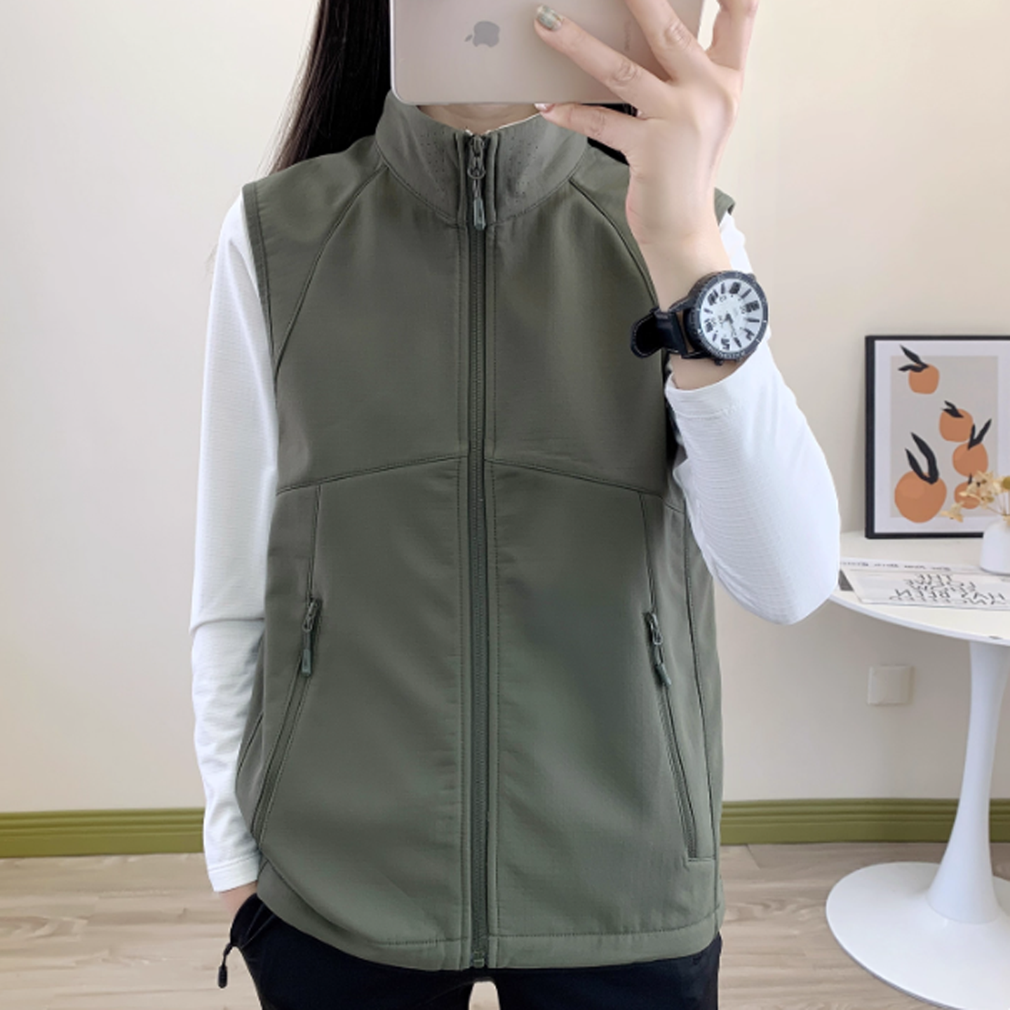 大牌平替户外轻量化抓绒软壳马甲