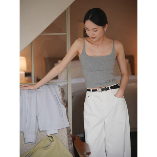 梁咏珊/百搭伴侣/极简双肩带吊带背心内搭女 带胸垫短款背心上衣
