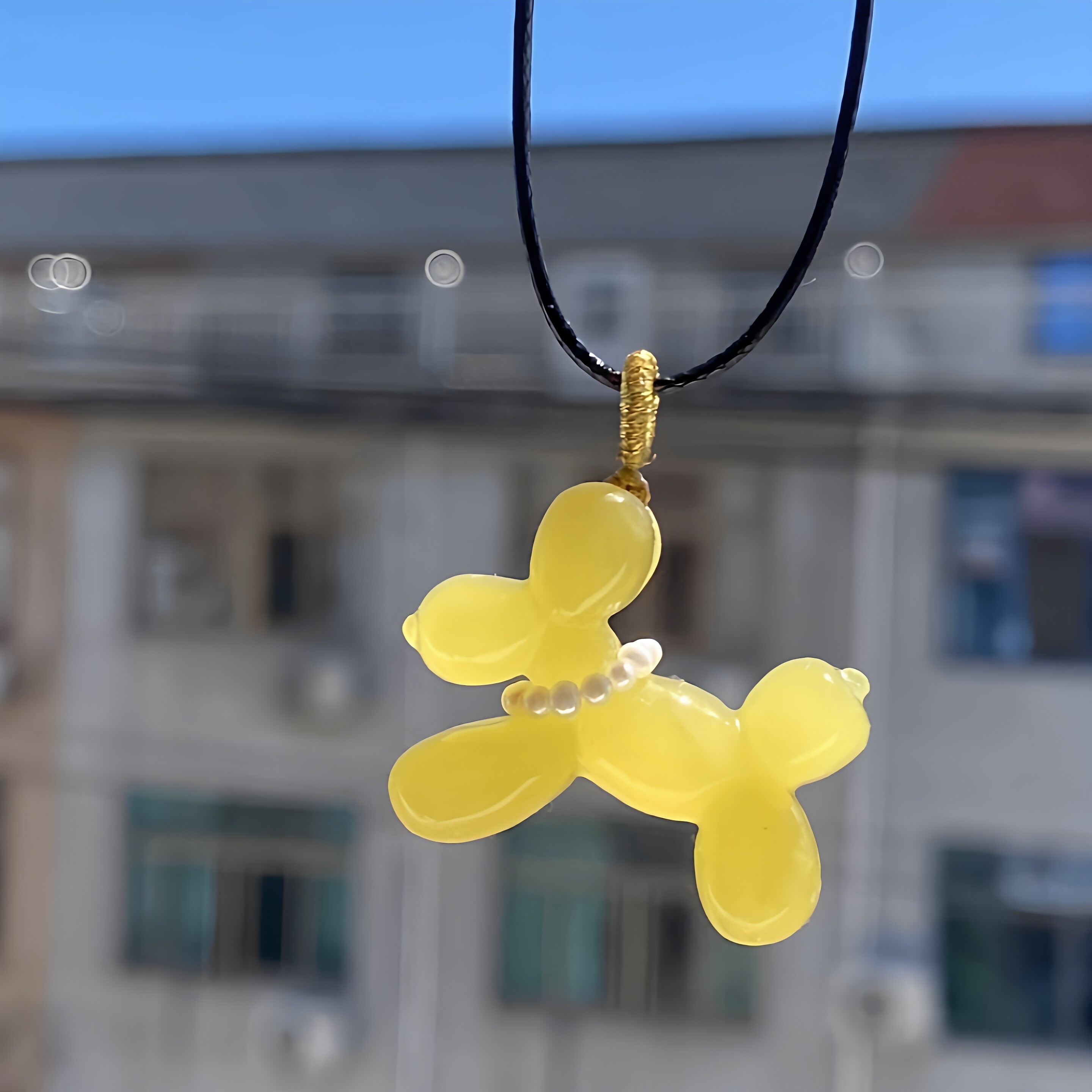 储时手造 天然琥珀蜜蜡气球狗吊坠项链配饰挂件小雕件