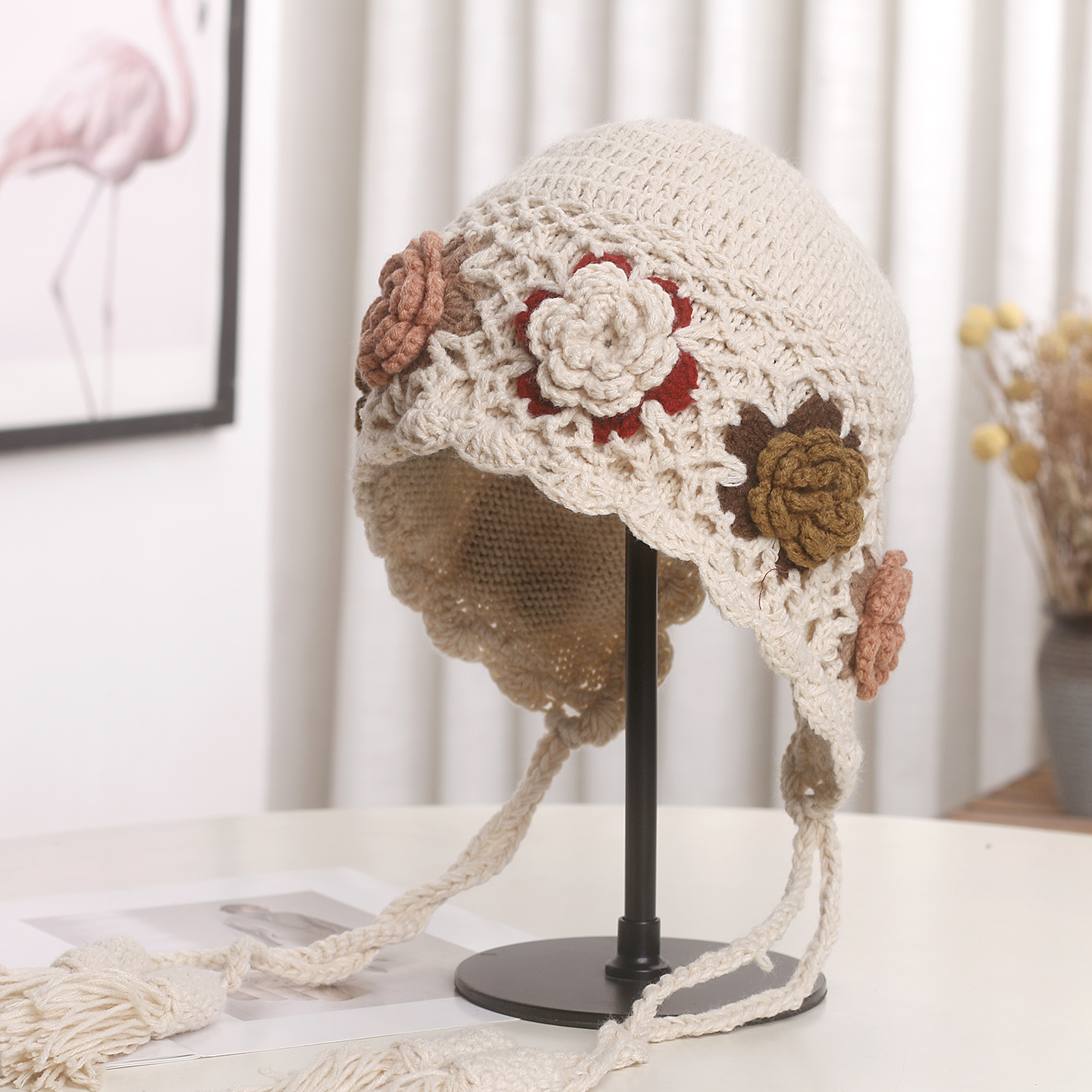 日系甜美花朵流苏针织套头帽女秋冬季双层加厚保暖户外出游护耳帽