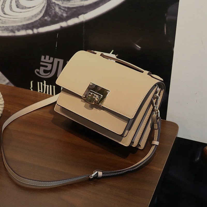 包包女2020新款潮真皮女包时尚锁扣风琴包手提单肩斜挎真皮小方包