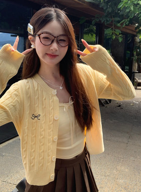 黄色毛衣开衫外套女2026新款春装蝴蝶结刺绣针织外搭麻花早春上衣