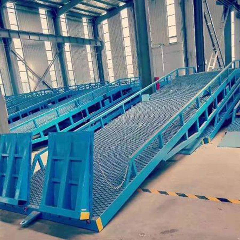 移动式登车轿6-8-10吨装卸货平台物流仓储移动液压登车桥平台