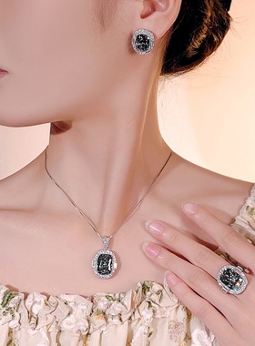 新款铜镀银饰品仿彩宝镶钻吊坠女款项链灰色满钻方形耳钉开口戒指