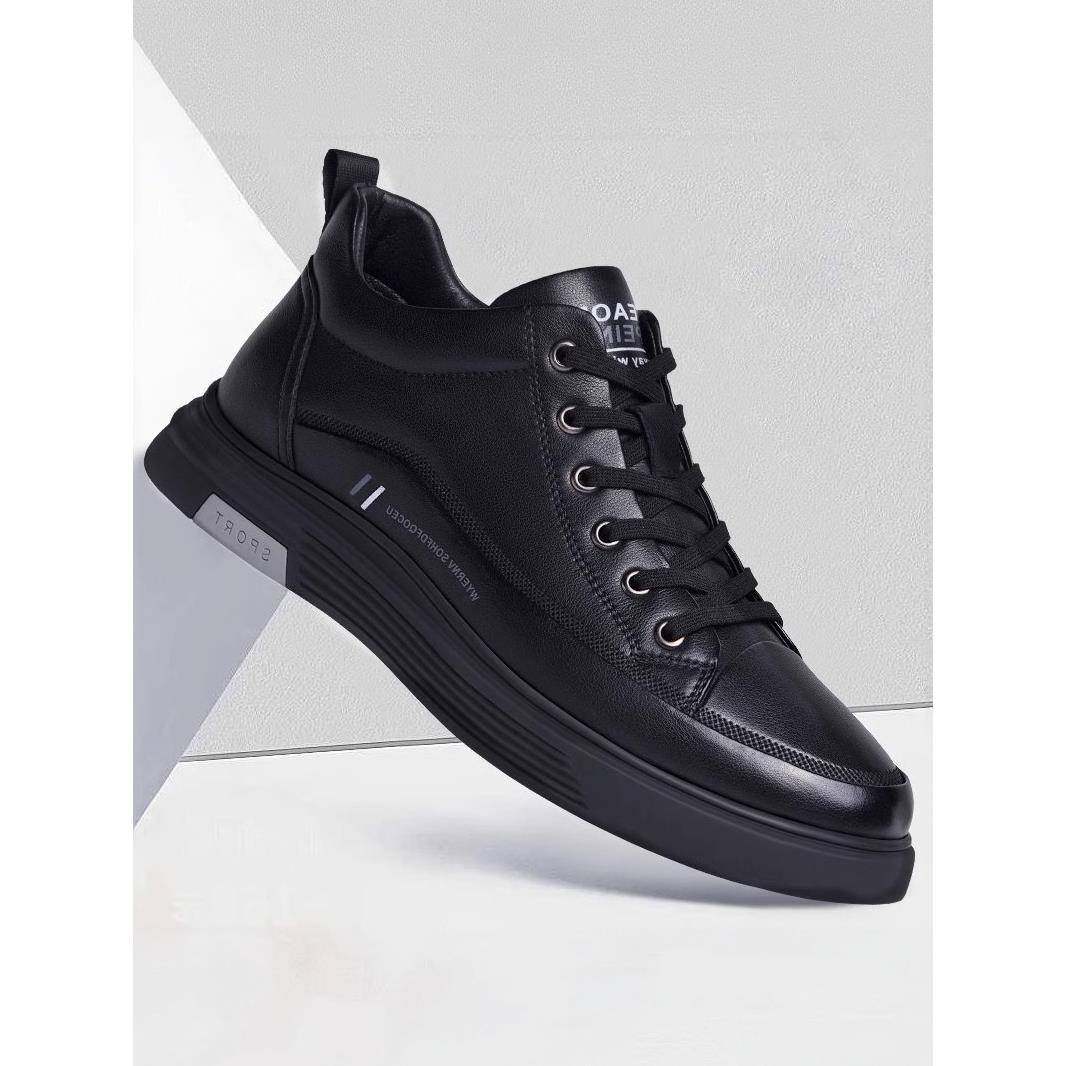 高端潮牌男鞋2025新款运动板鞋男真皮透气英伦风秋冬加绒休闲皮鞋